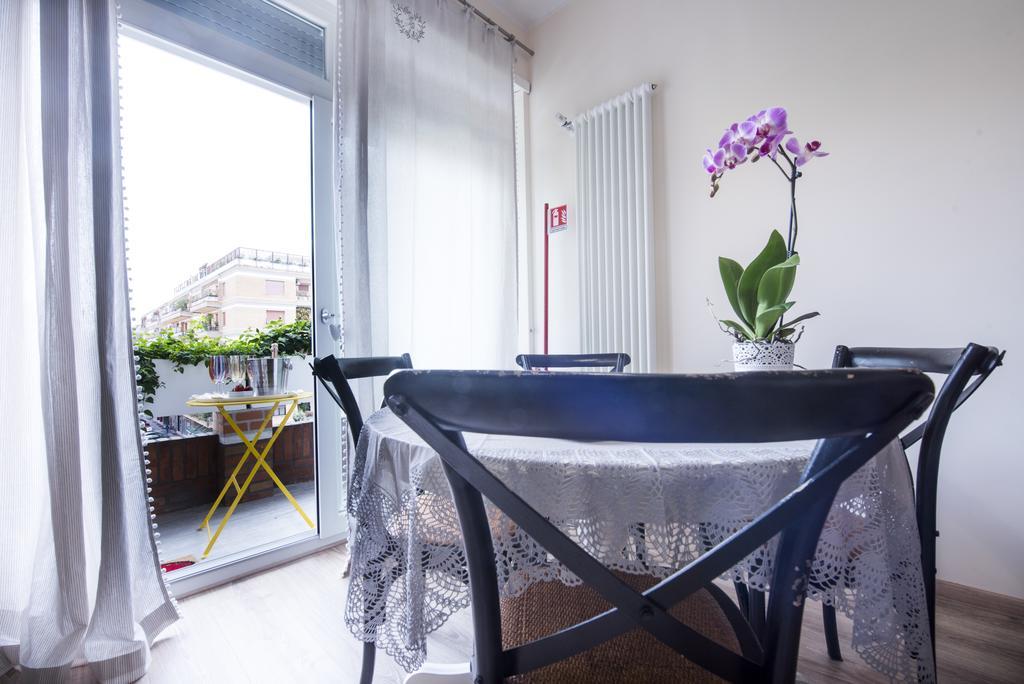 Romantic House المظهر الخارجي الصورة