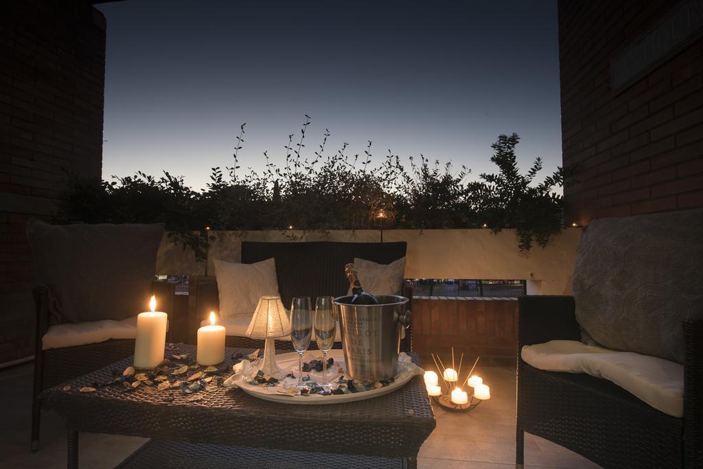 Romantic House المظهر الخارجي الصورة