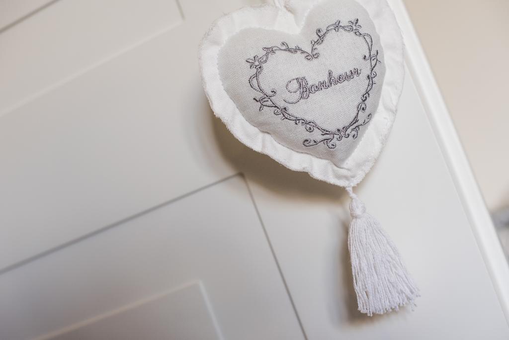 Romantic House المظهر الخارجي الصورة